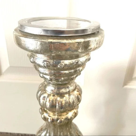 Two silver vintage style candlesticks - Picture 4 of 16